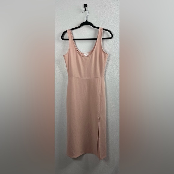 Leith Dresses & Skirts - Leith Women’s Scoop Neck Sleeveless Midi Dress Pink Side Slit Sz M Chic Casual